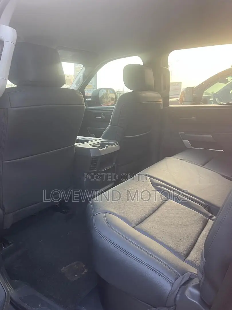 Toyota Tundra SR5 2022 Red