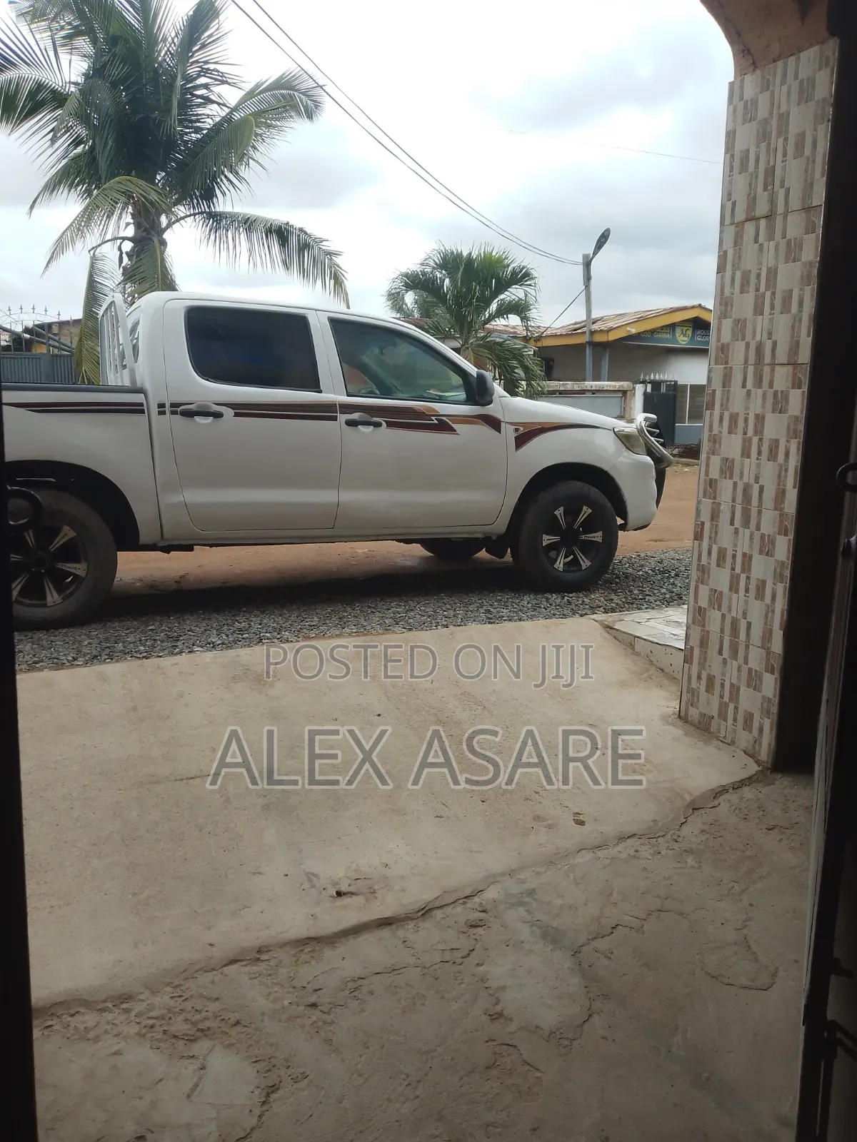Toyota Hilux 2006 White