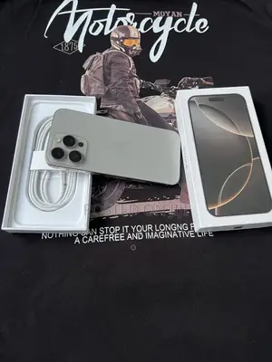 New Apple iPhone 16 Pro Max 512 GB Silver