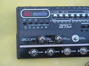 Zoom G7.1ut Guitar Effects Console
