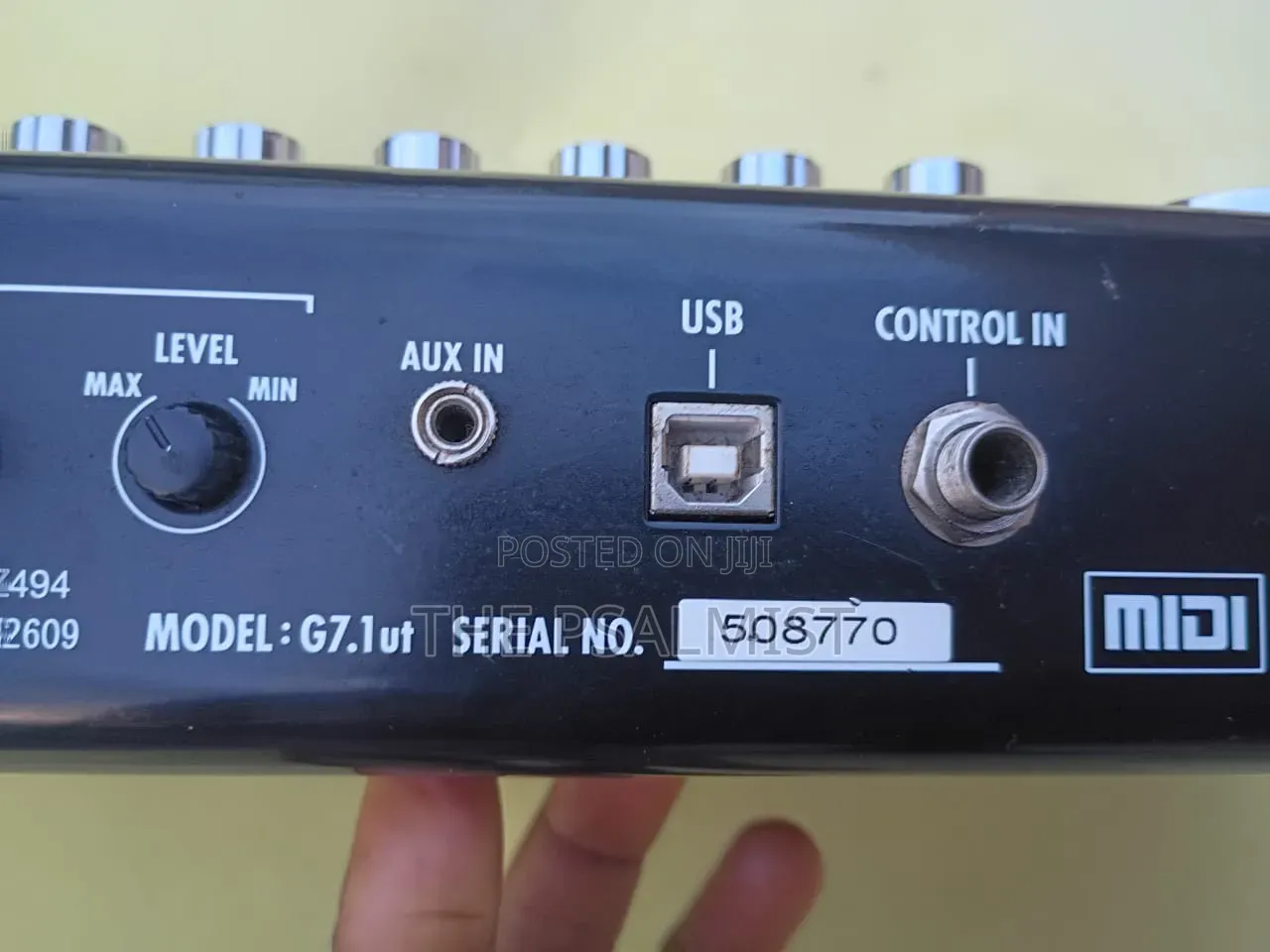 Zoom G7.1ut Guitar Effects Console