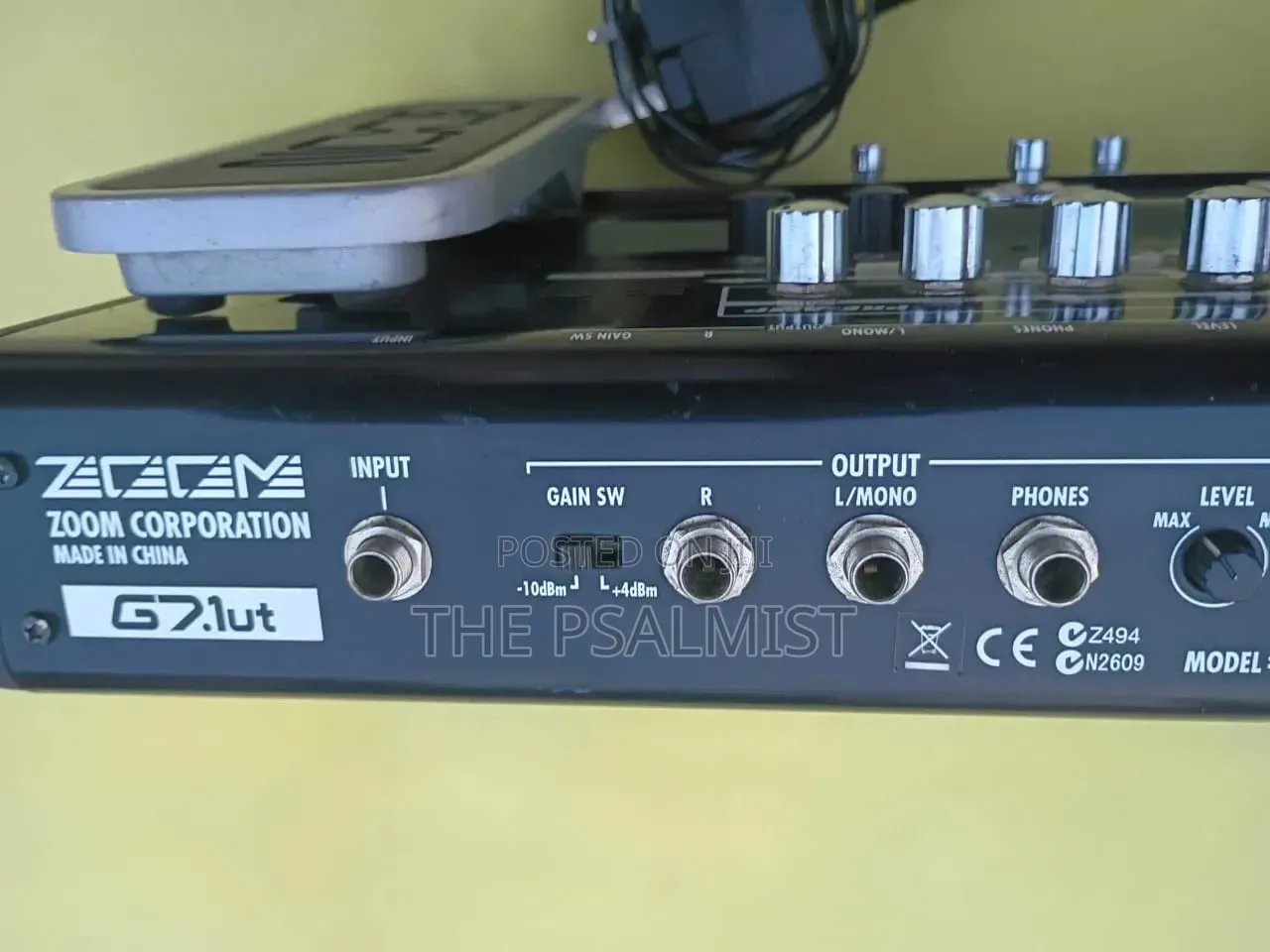 Zoom G7.1ut Guitar Effects Console
