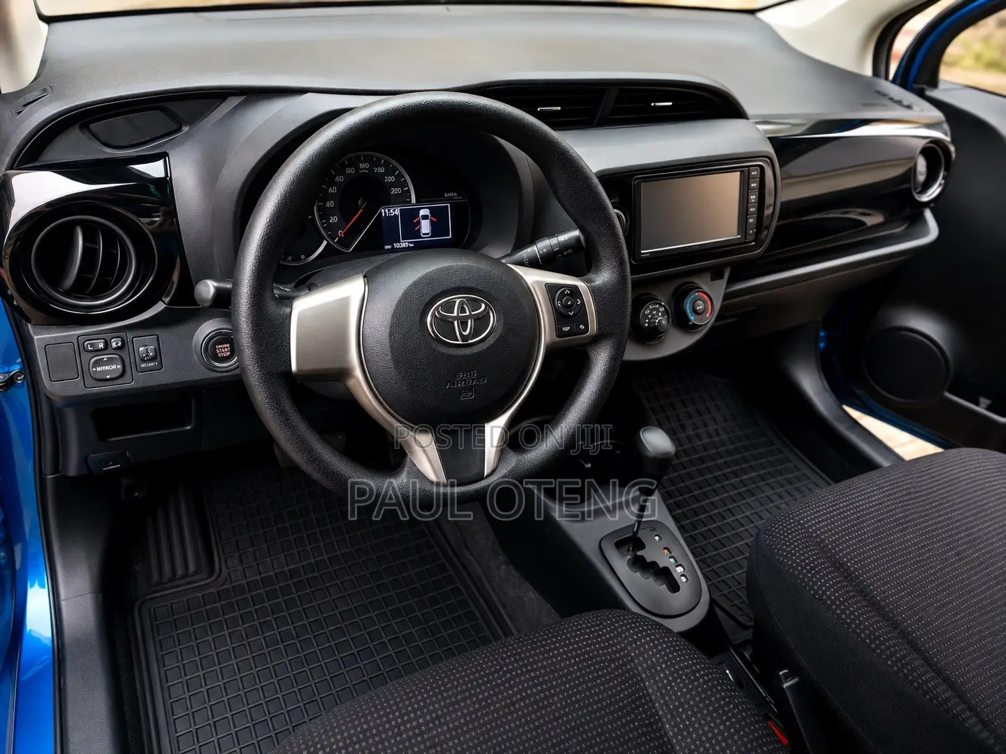 Toyota Vitz 1.3 FWD 5dr 2015 Blue