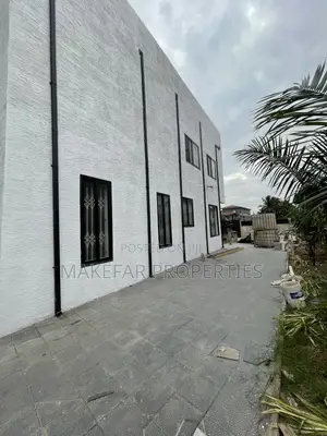 4bdrm House in Ashaley Botwe for sale