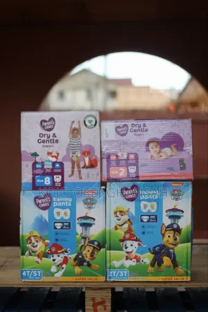 Wholesale Distributor: Premium Baby Diapers Wipes