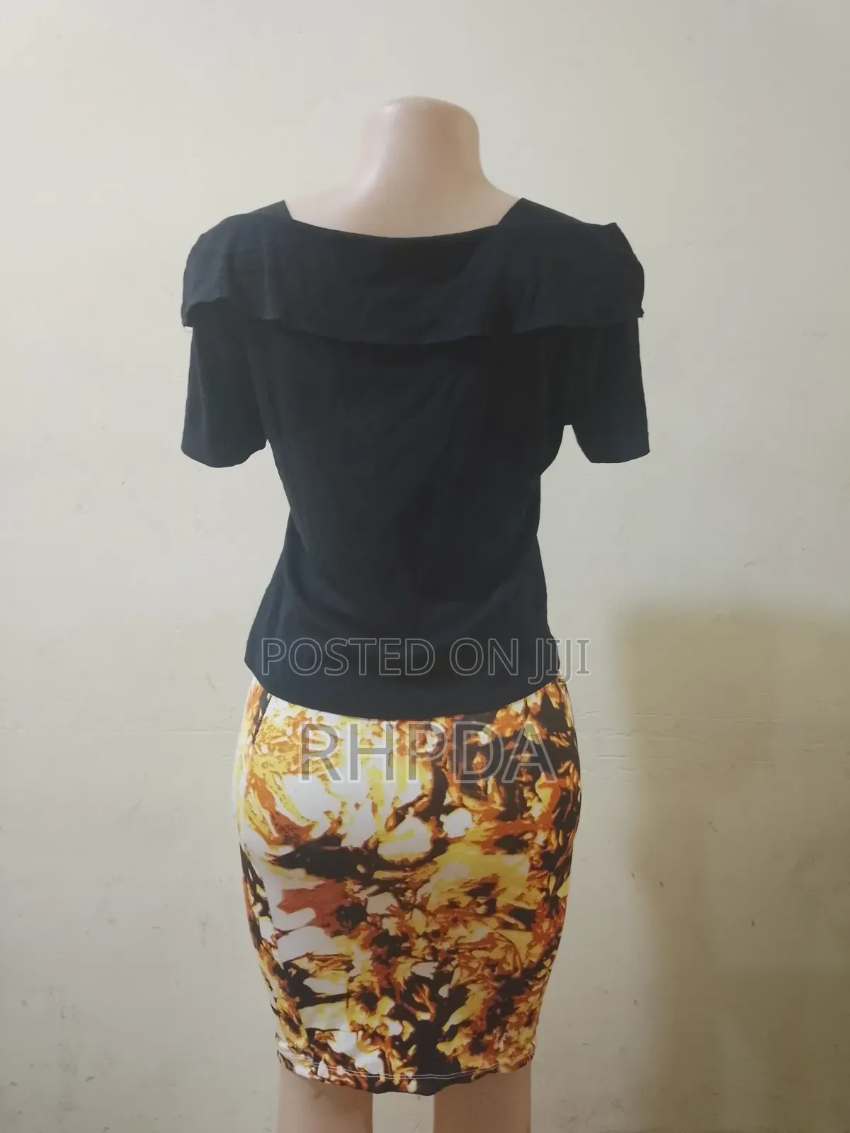 Borntowin Fashion Hub