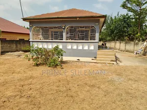2bdrm Bungalow in Buokurom Estate, Kumasi Metropolitan for sale