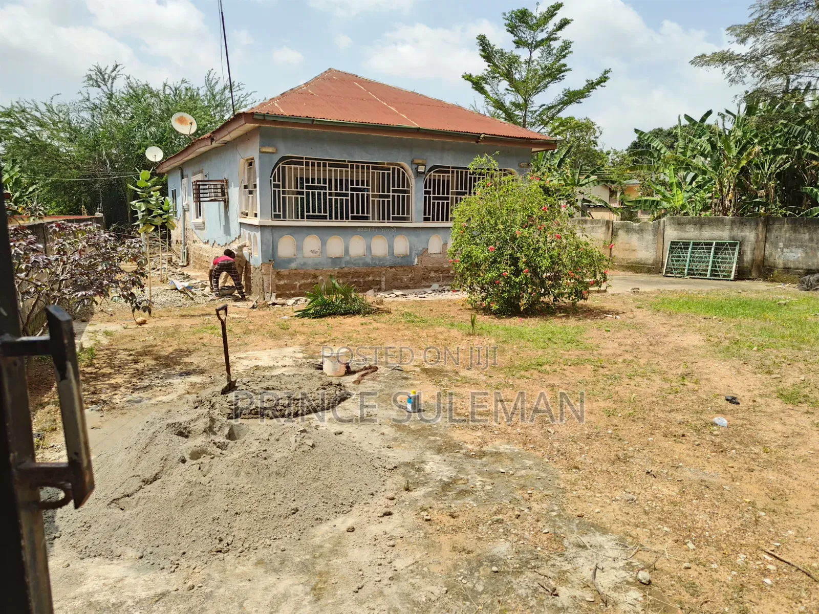 2bdrm Bungalow in Buokurom Estate, Kumasi Metropolitan for sale