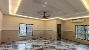 6bdrm House in Tseaddo for rent