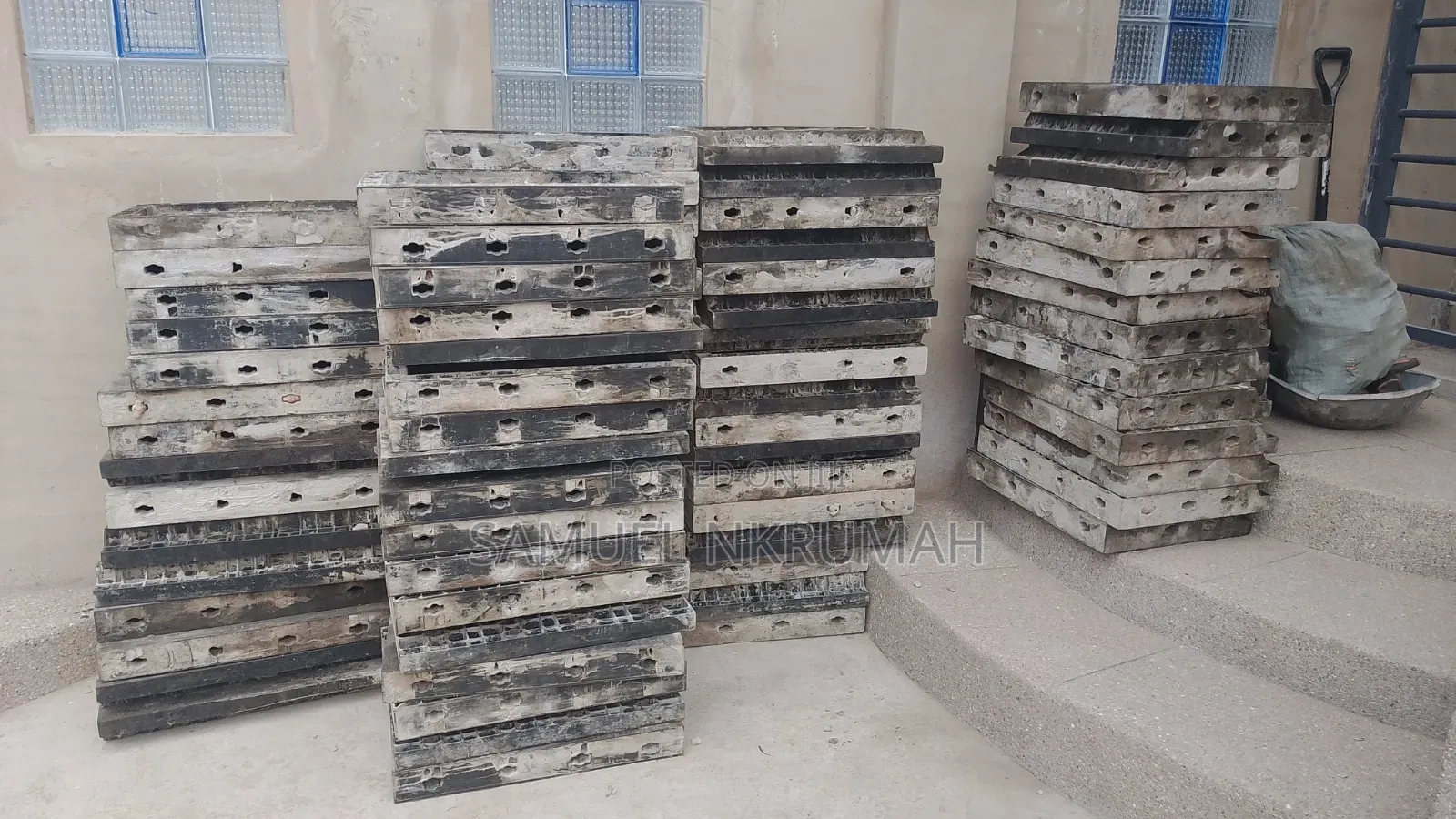 Pillar Mould for Rent