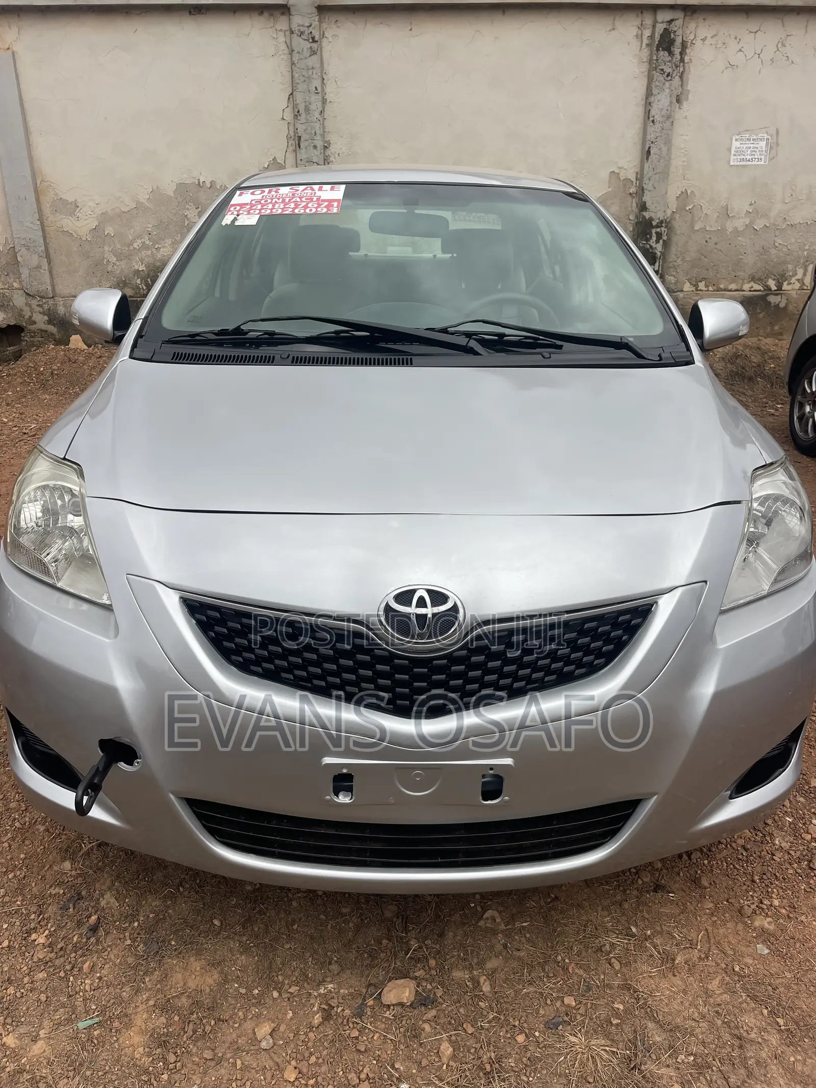 Toyota Belta 2012 Silver