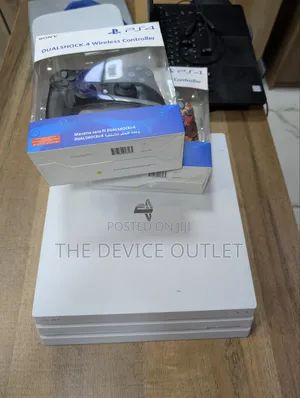 Ps4 Pro With Games 2 Controller