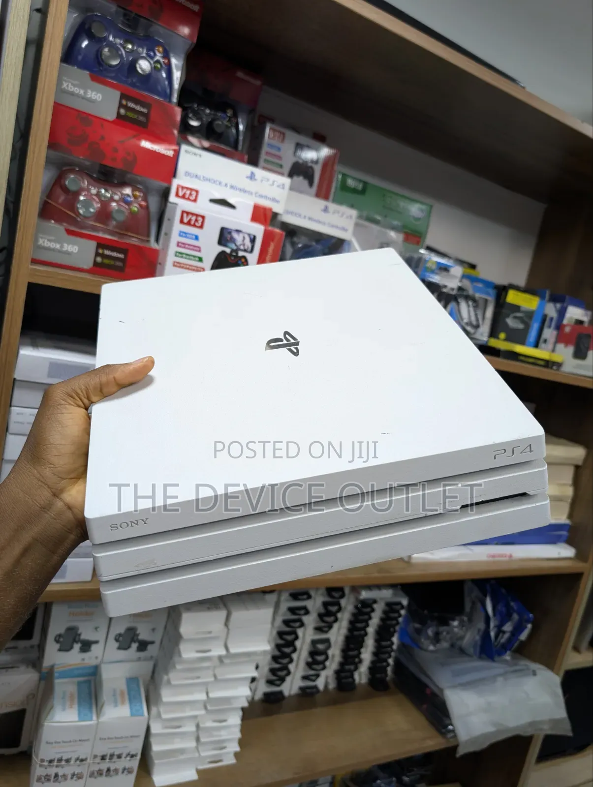 Ps4 Pro With Games 2 Controller