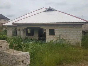 3bdrm House in Bosomtwe for sale