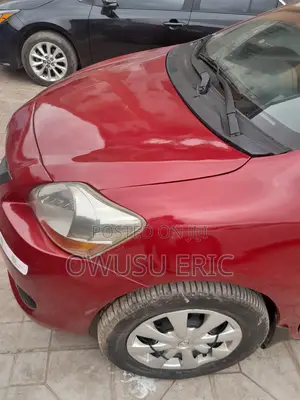 Toyota Yaris 2009 Red