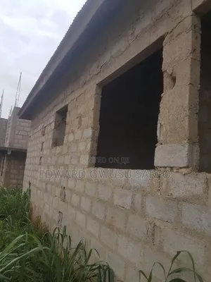 3bdrm House in Bosomtwe for sale