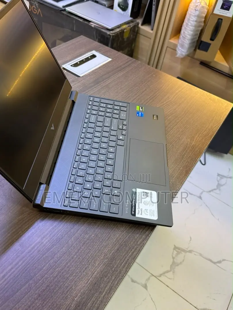 Laptop HP Victus 15 16GB Intel Core i5 HDD 512GB