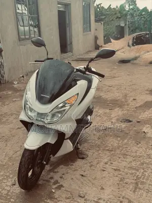 Honda 2023 White