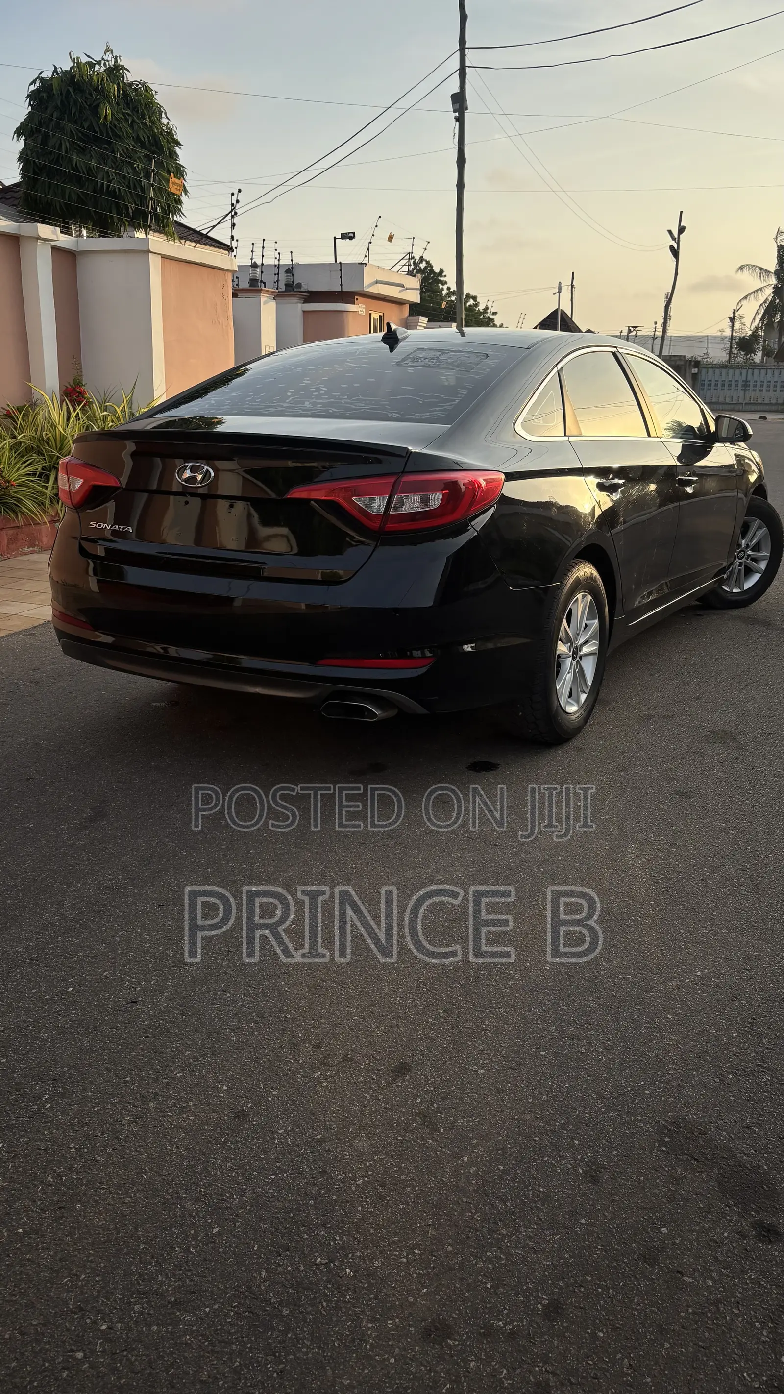 Hyundai Sonata Base Sedan FWD (2.4L 4cyl 6A) 2017 Black