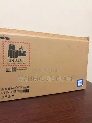 New Laptop HP Pavilion 15 8GB Intel Core i5 SSD 512GB
