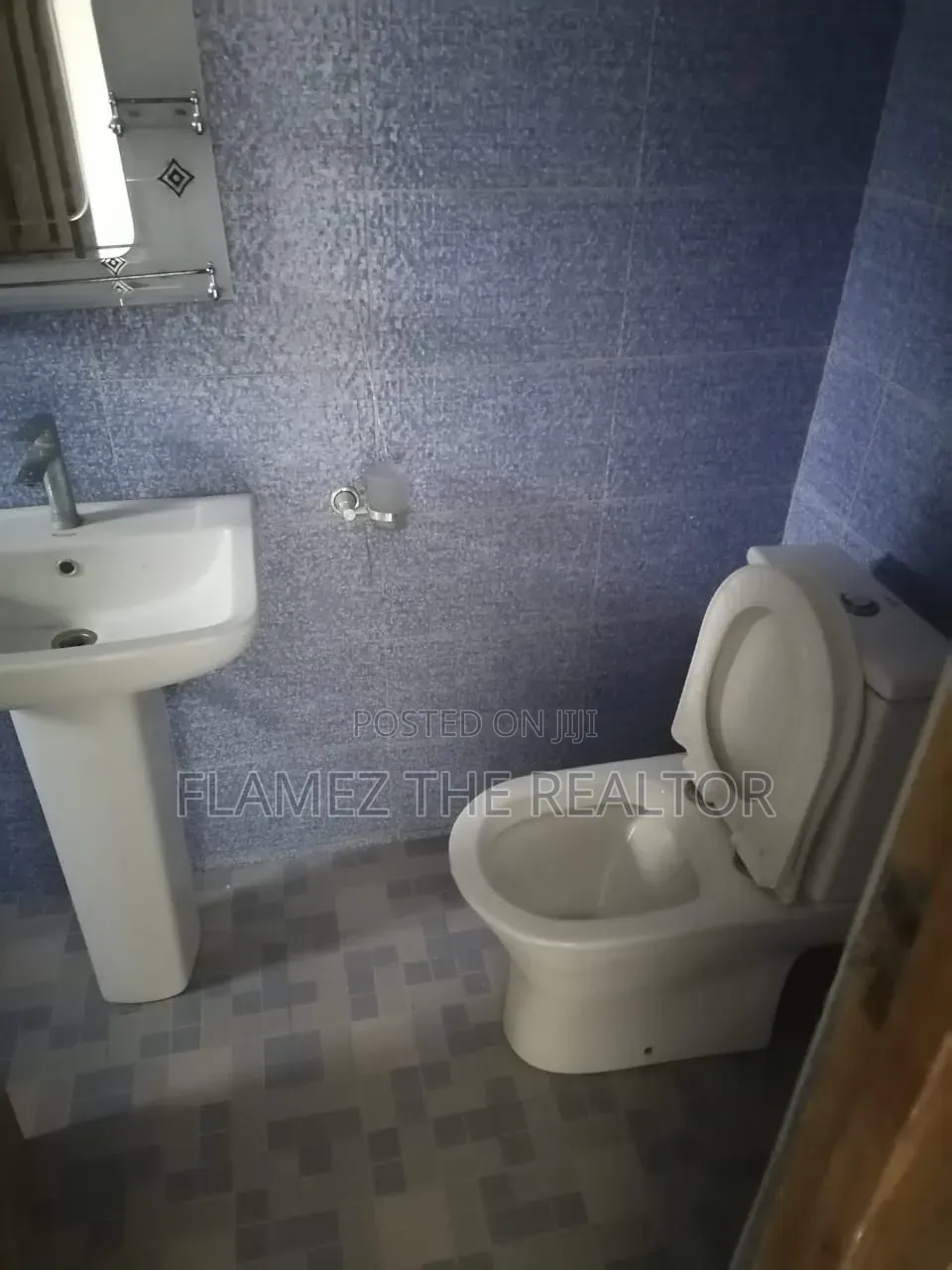 3bdrm House in Ablekuma Canada, Olebu for rent