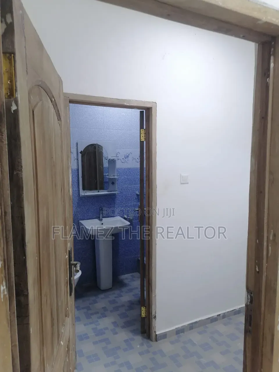 3bdrm House in Ablekuma Canada, Olebu for rent