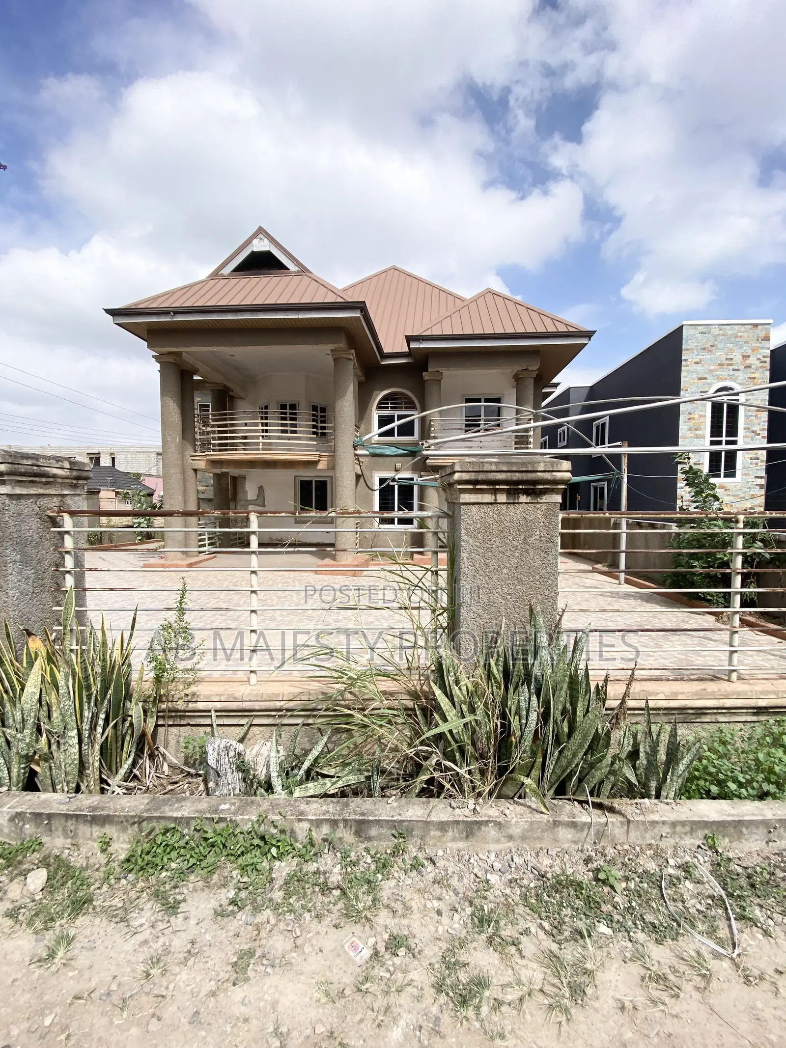 4bdrm House in Ab Majesty, Accra Metropolitan for sale