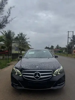 Mercedes-Benz E300 2014 Black