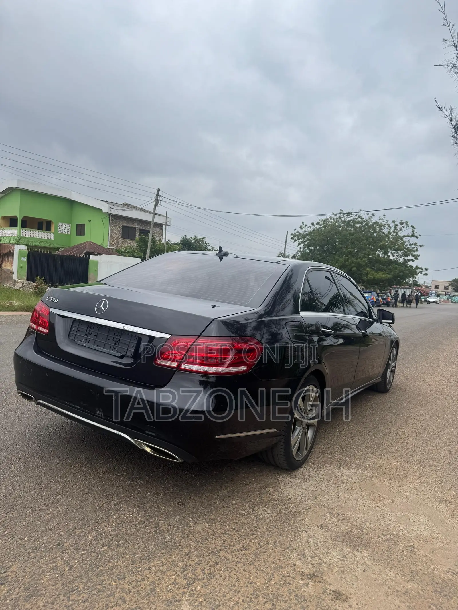 Mercedes-Benz E300 2014 Black