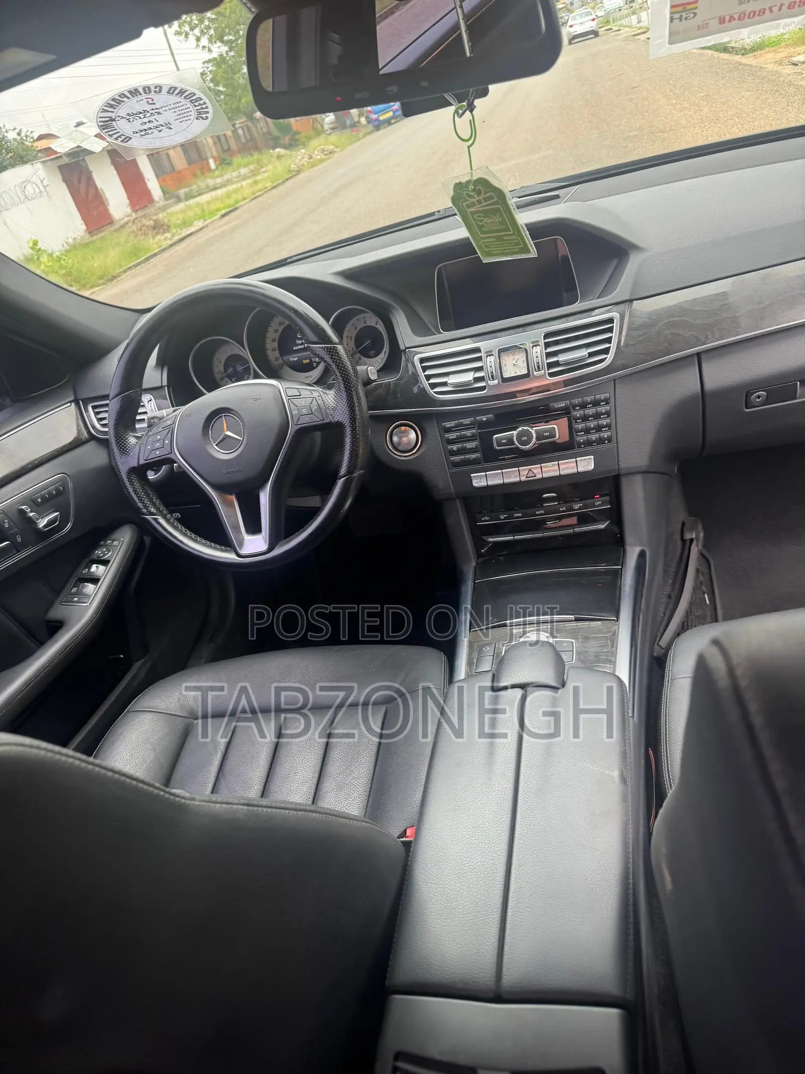 Mercedes-Benz E300 2014 Black