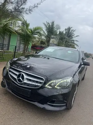 Mercedes-Benz E300 2014 Black