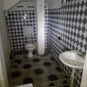 1bdrm House in Cold Store for rent