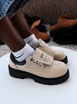 Oro Shoes. New Fashion Shoes . Brown , Grey  and Black Color Available