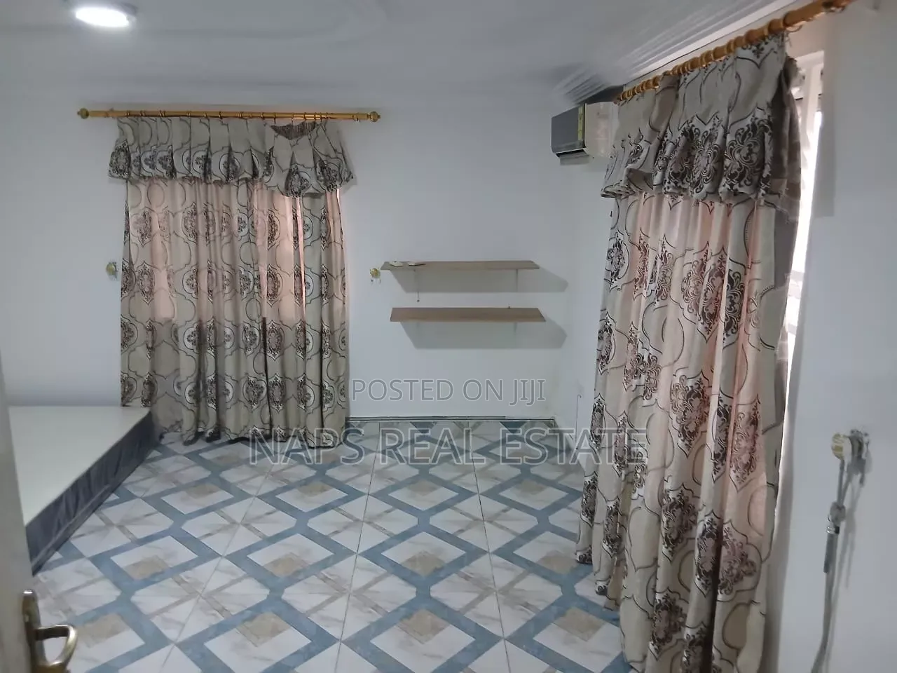 1bdrm Apartment in Naps Real Estate, Ga South Municipal for rent
