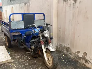 Royal Motorcycle 2019 Blue
