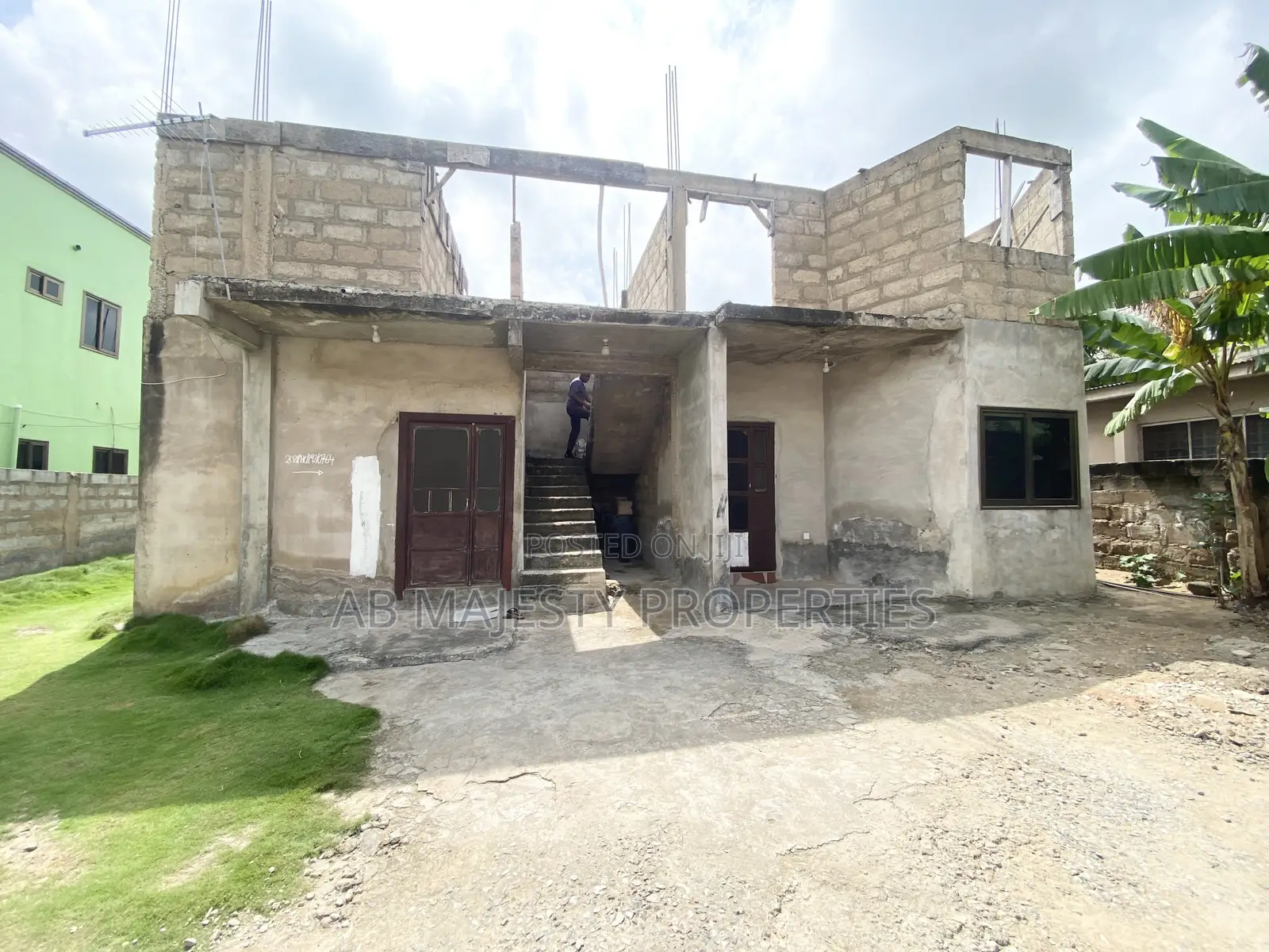 7bdrm Apartment in Ab Majesty, Accra Metropolitan for sale