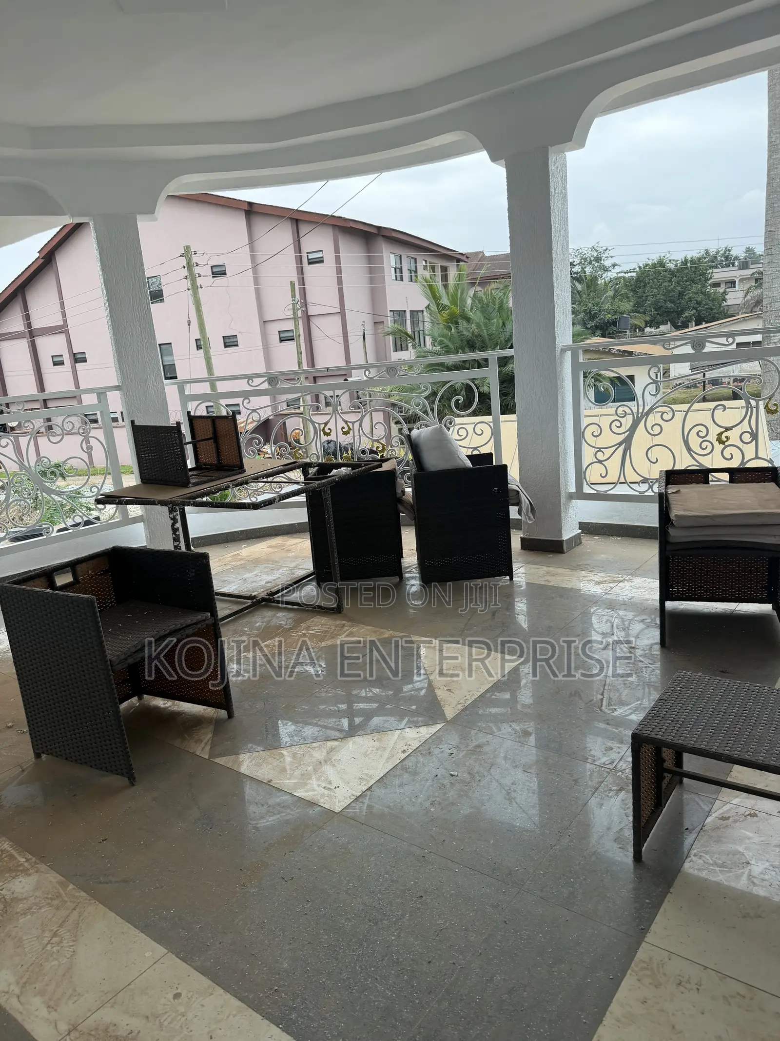 Furnished 6bdrm Mansion in Danyame ( Sammy, Kumasi Metropolitan