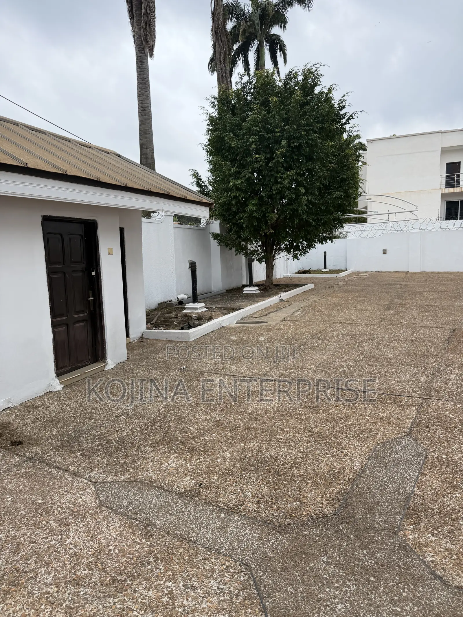 Furnished 6bdrm Mansion in Danyame ( Sammy, Kumasi Metropolitan