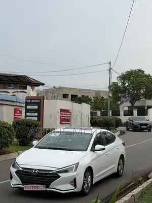 Hyundai Elantra SE 2020 White