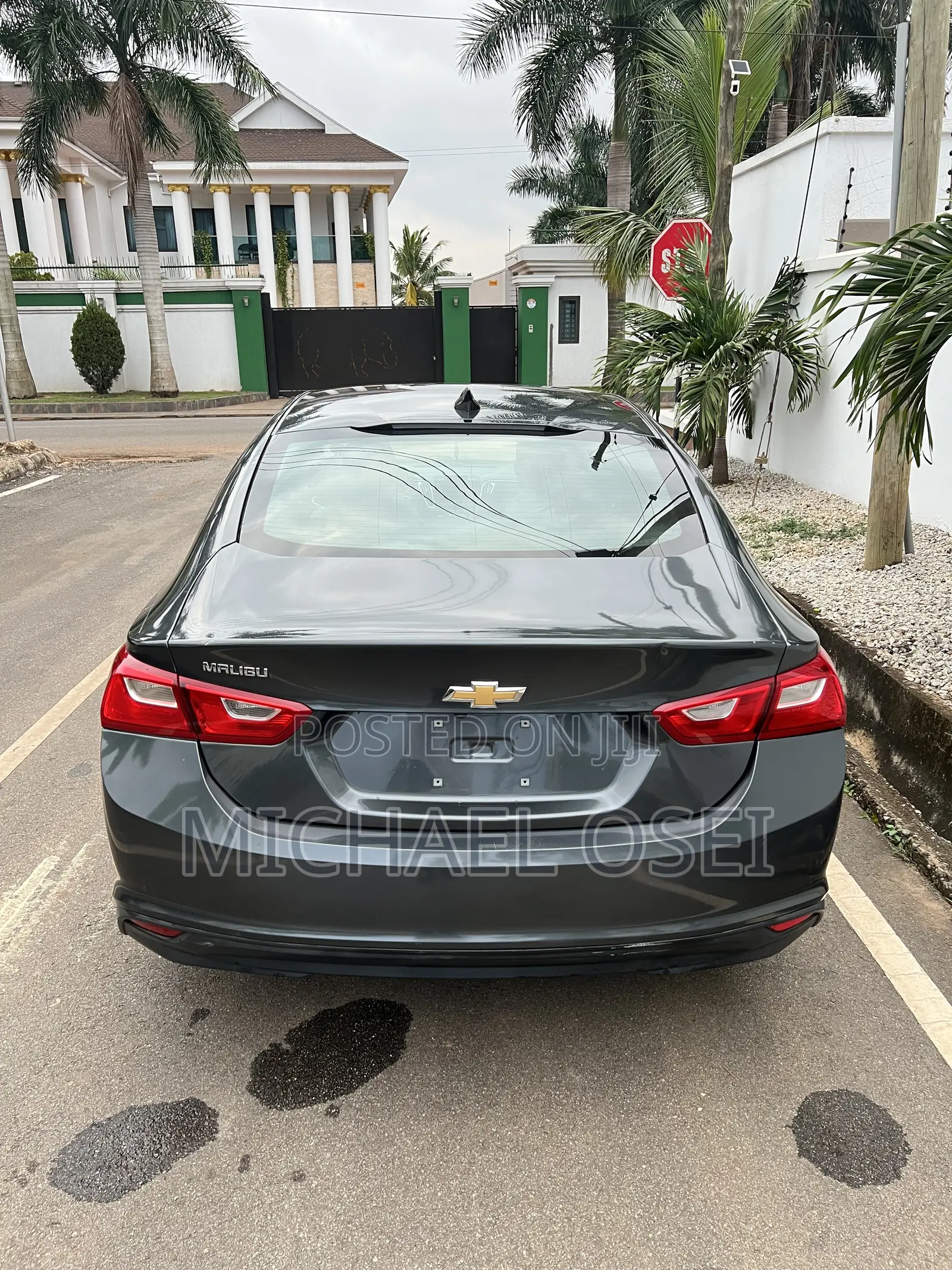 Chevrolet Malibu 2018 Gray