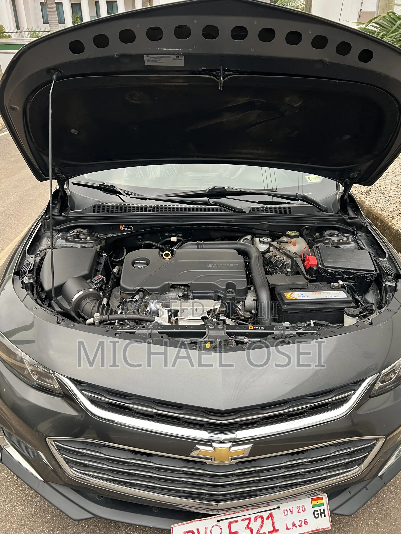 Chevrolet Malibu 2018 Gray