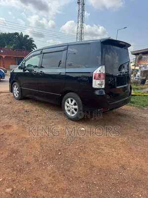 Toyota Voxy 2012 Black