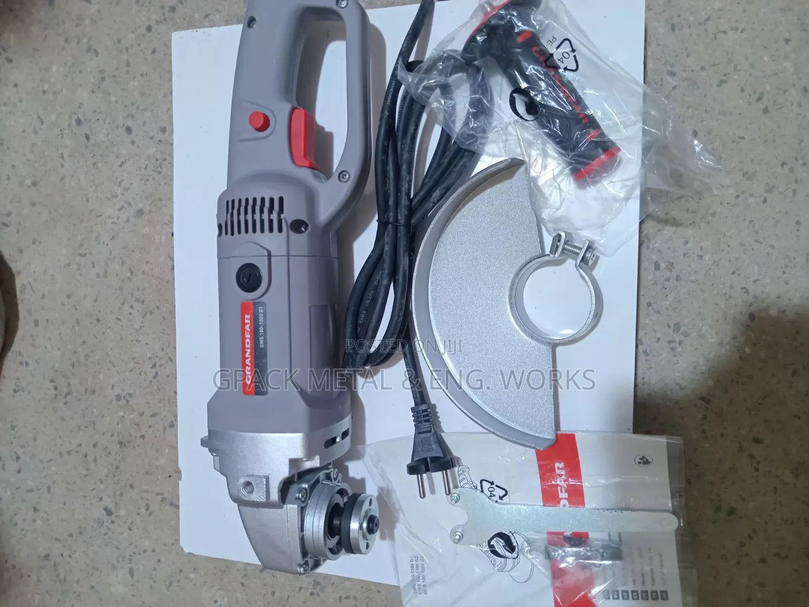 Grinding Machine. Very Surable