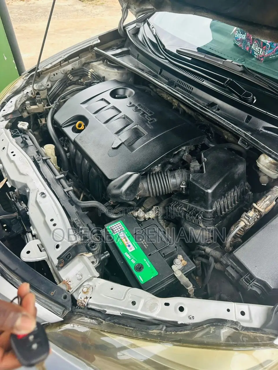 Toyota Corolla LE (1.8L 4cyl 2A) 2019 Silver