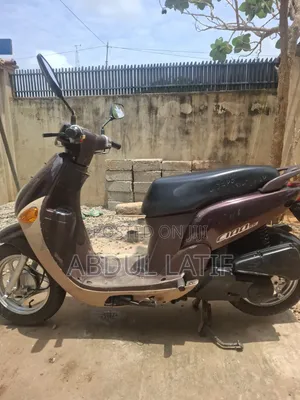 Yamaha 2017 Brown