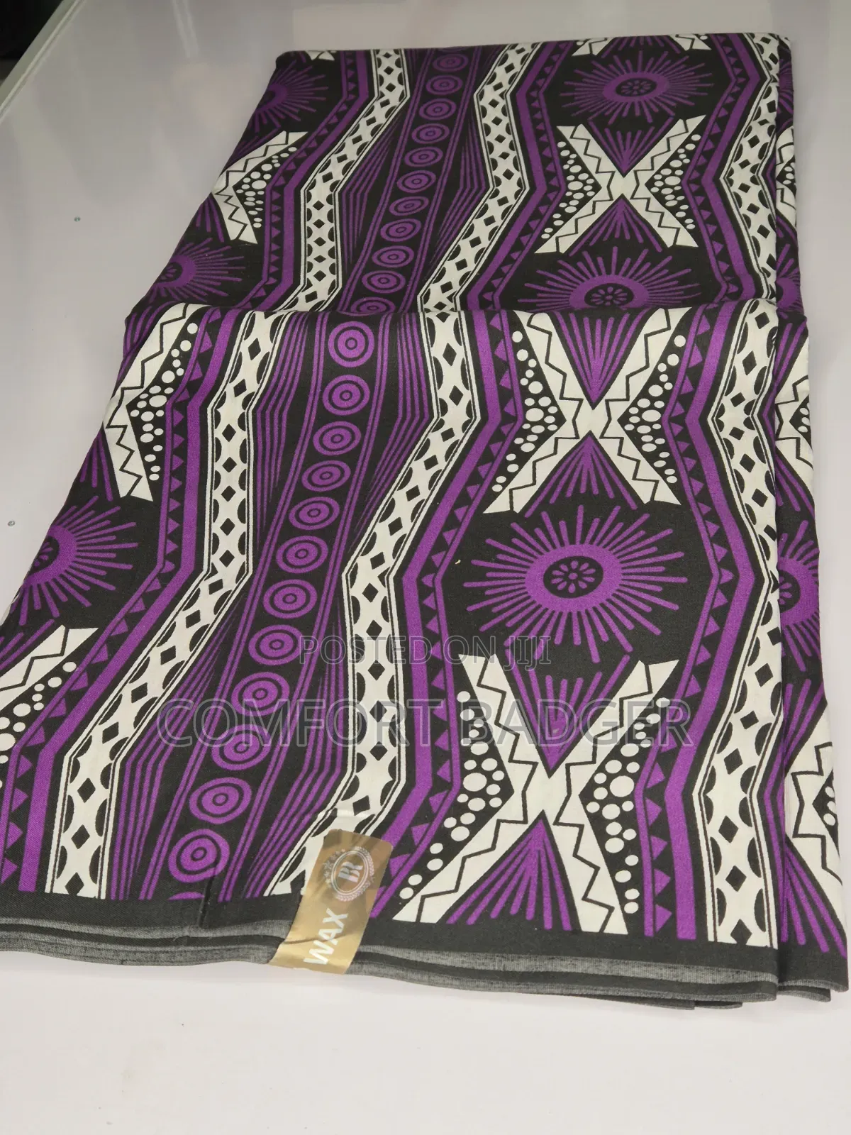 Stunning Small Prints Available in 6 Yards