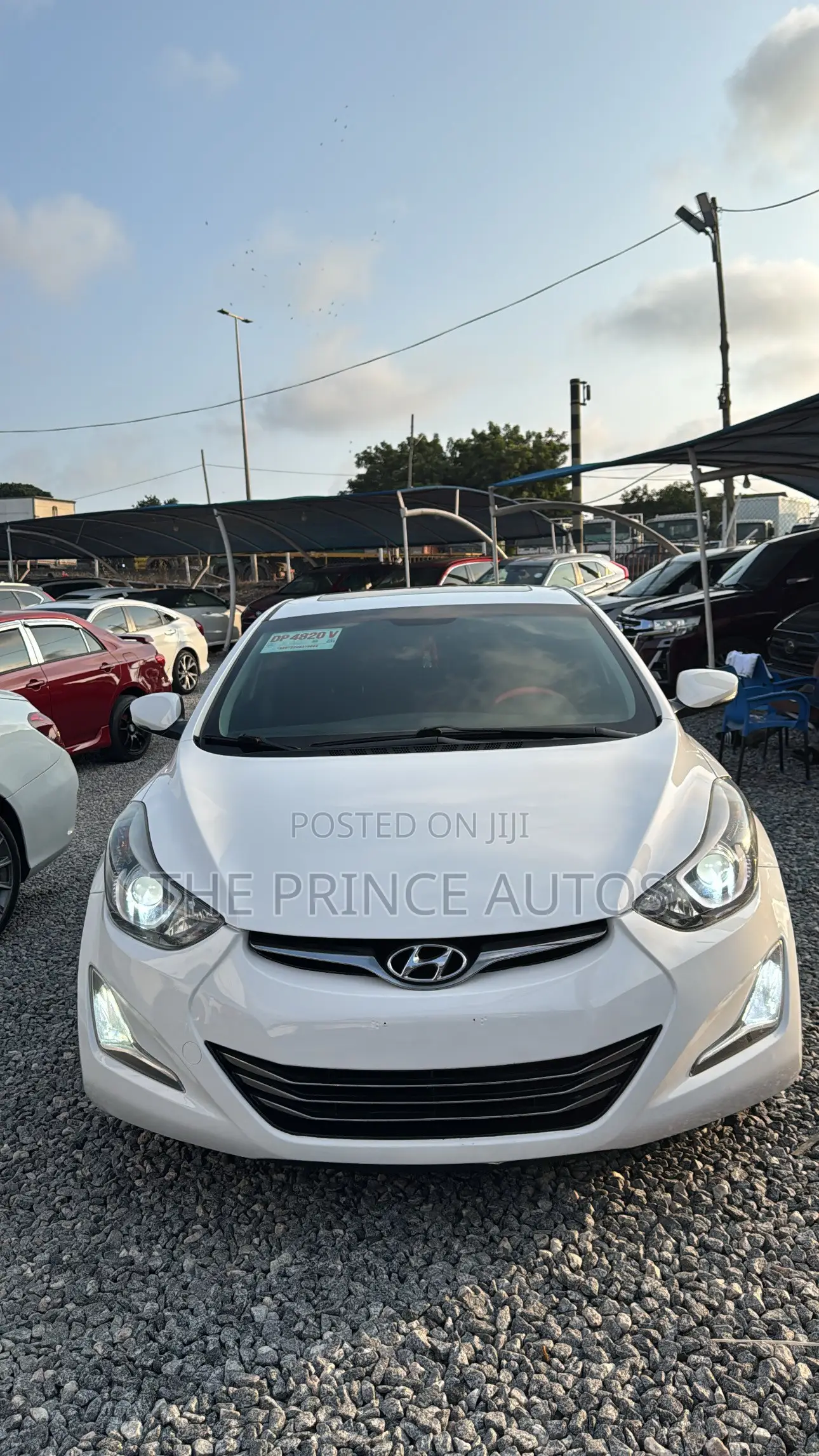 Hyundai Elantra Limited Sedan FWD (1.8L 4cyl 6A) 2016 White