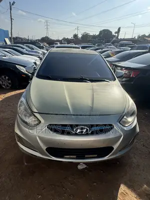 Hyundai Accent 2014
