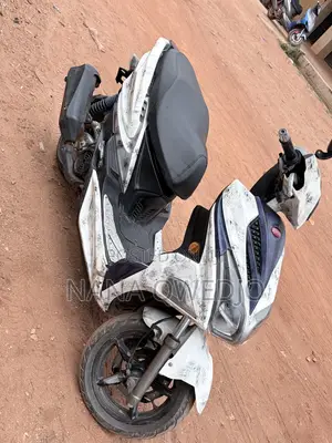 Peugeot Speedfight 4 2020 White
