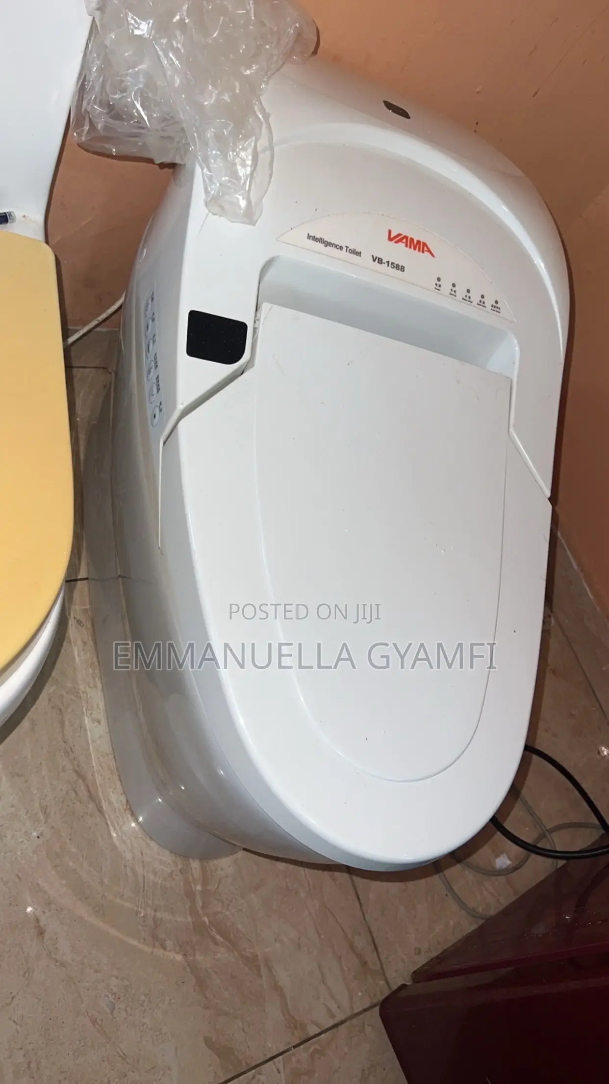 Toilet Accessories